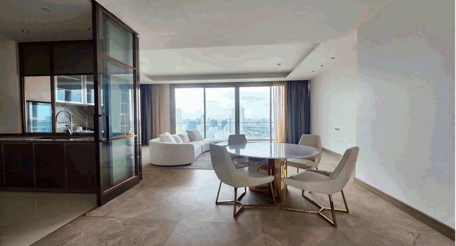 For rent 2 bedrooms serviced apartment in Khlong San, Bangkok