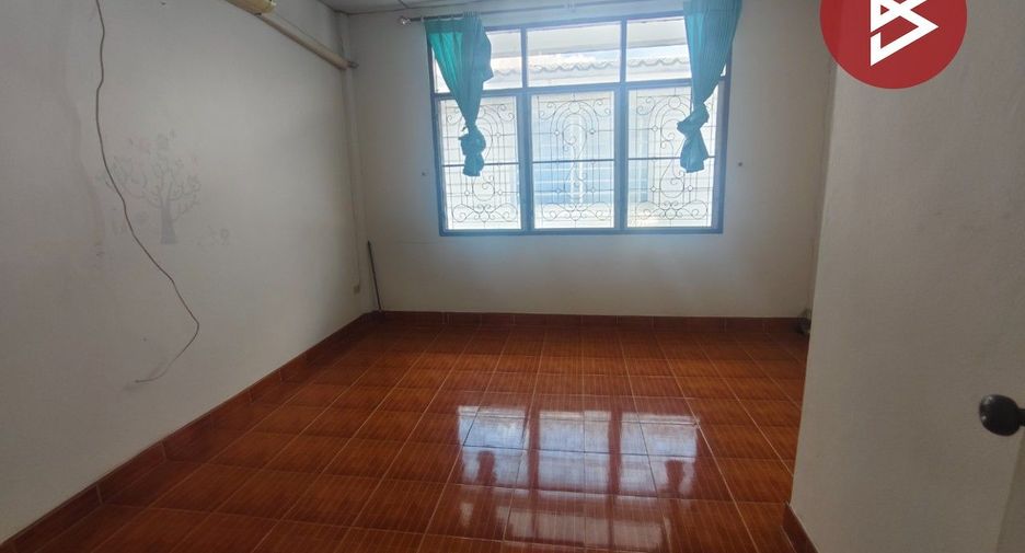 For sale 2 bedrooms townhouse in Lam Luk Ka, Pathum Thani