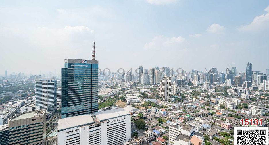 For rent 1 bed condo in Khlong Toei, Bangkok