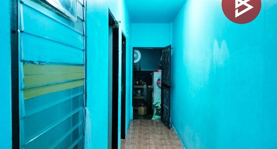 For sale 2 bedrooms townhouse in Mueang Samut Prakan, Samut Prakan