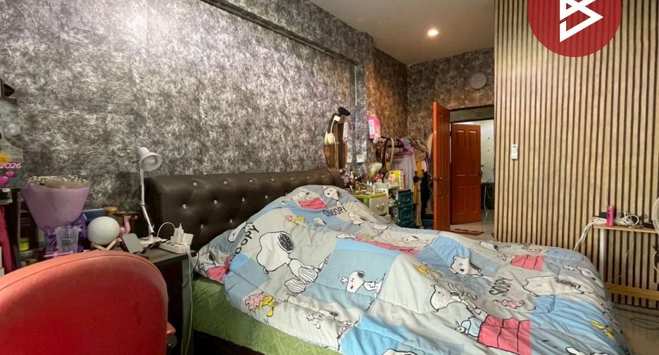 For sale 3 ベッドルーム house in Mueang Rayong, Rayong