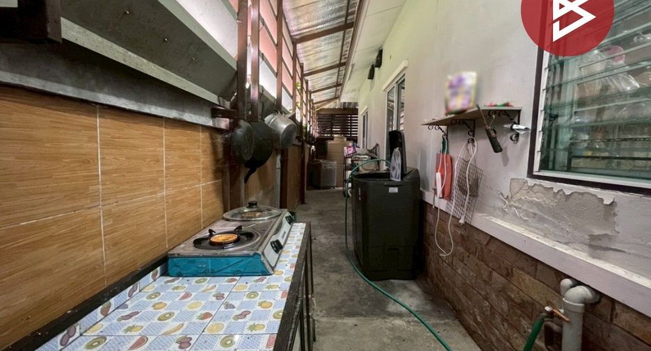 For sale 3 ベッドルーム house in Mueang Rayong, Rayong