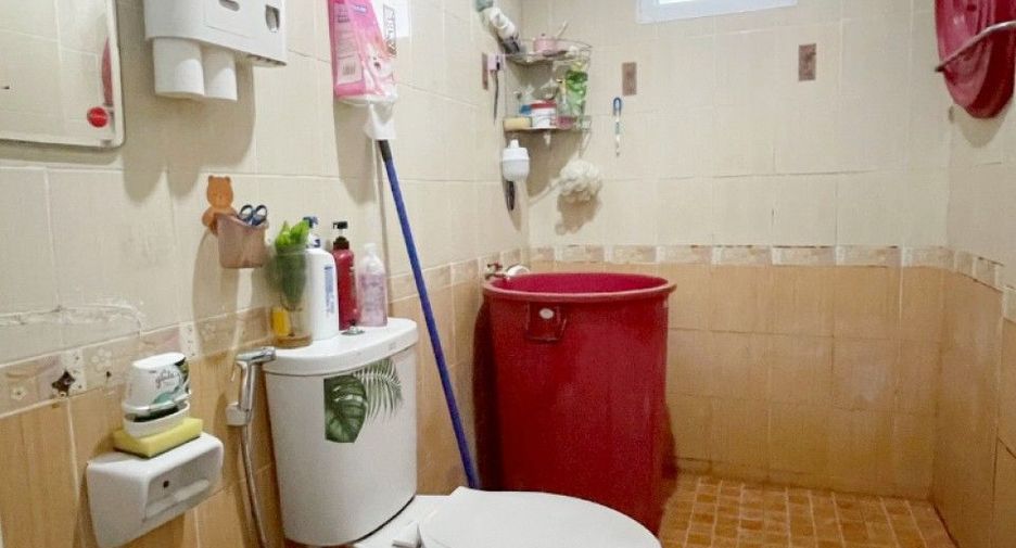 For sale 3 ベッドルーム house in Mueang Rayong, Rayong