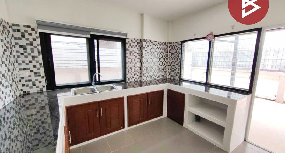 For sale 3 bedrooms house in Thung Khru, Bangkok