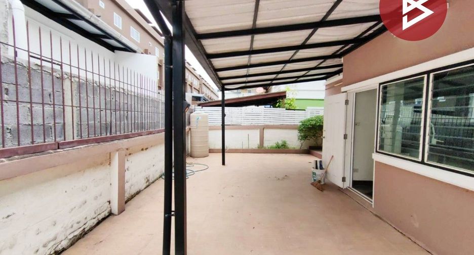 For sale 3 bedrooms house in Thung Khru, Bangkok