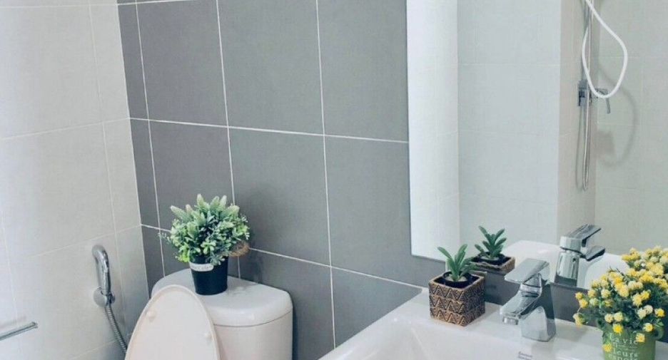 For rent and for sale 1 bed condo in Khlong Luang, Pathum Thani
