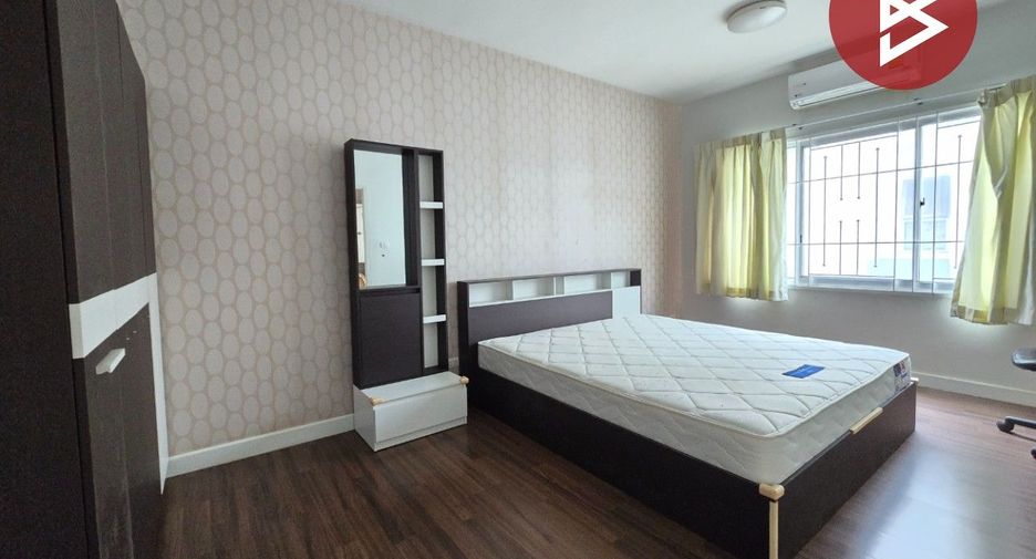 For sale 3 bedrooms townhouse in Chom Thong, Bangkok