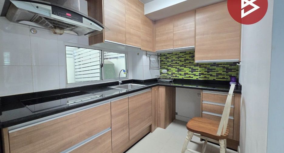 For sale 3 bedrooms townhouse in Chom Thong, Bangkok