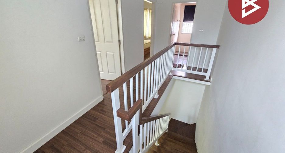 For sale 3 bedrooms townhouse in Chom Thong, Bangkok