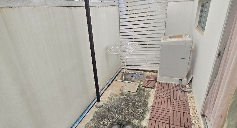 For sale 3 bedrooms townhouse in Chom Thong, Bangkok