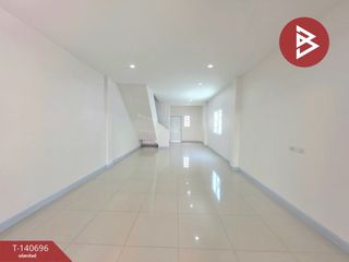 For sale 2 bedrooms townhouse in Si Racha, Chonburi