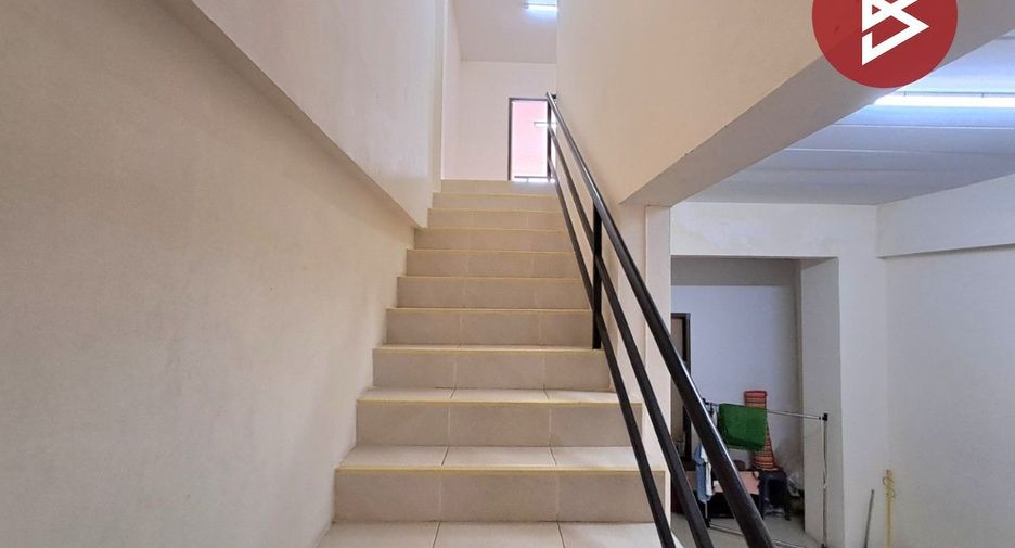 For sale 2 bedrooms retail Space in Phan Thong, Chonburi