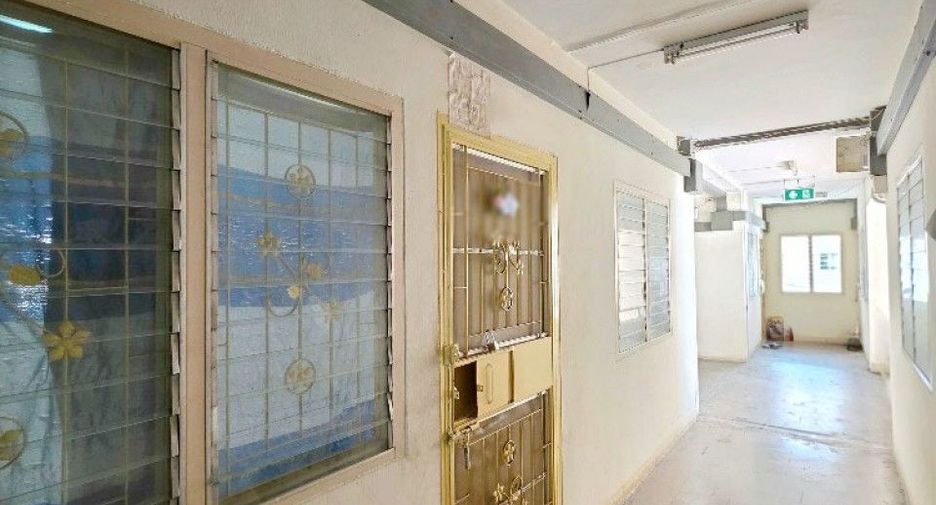 For sale 1 Beds condo in Khlong Luang, Pathum Thani