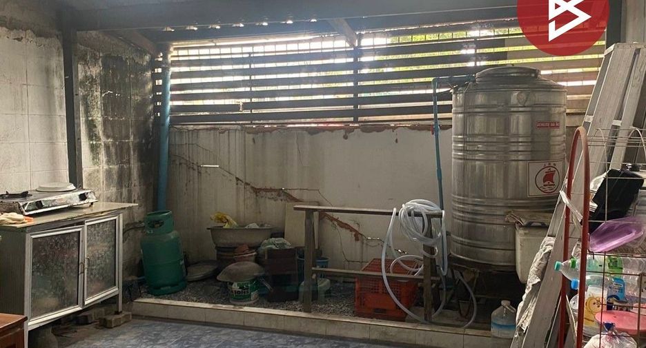 For sale 5 bedrooms retail Space in Phasi Charoen, Bangkok