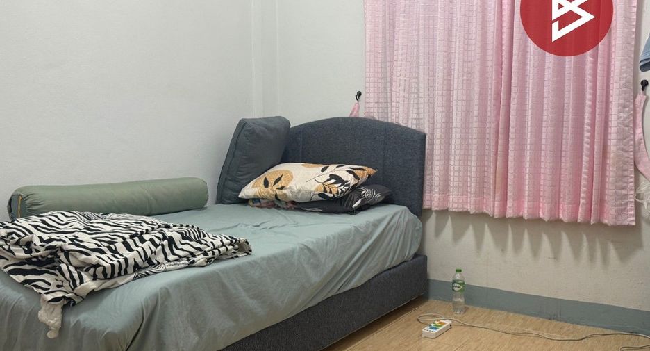 For sale 2 bedrooms townhouse in Mueang Chiang Mai, Chiang Mai