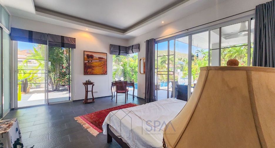 For sale 3 bedrooms villa in Hua Hin, Prachuap Khiri Khan