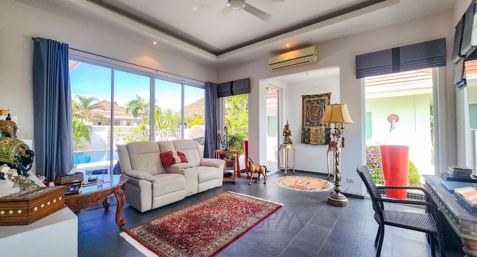 For sale 3 bedrooms villa in Hua Hin, Prachuap Khiri Khan