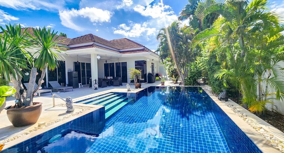 For sale 3 bedrooms villa in Hua Hin, Prachuap Khiri Khan