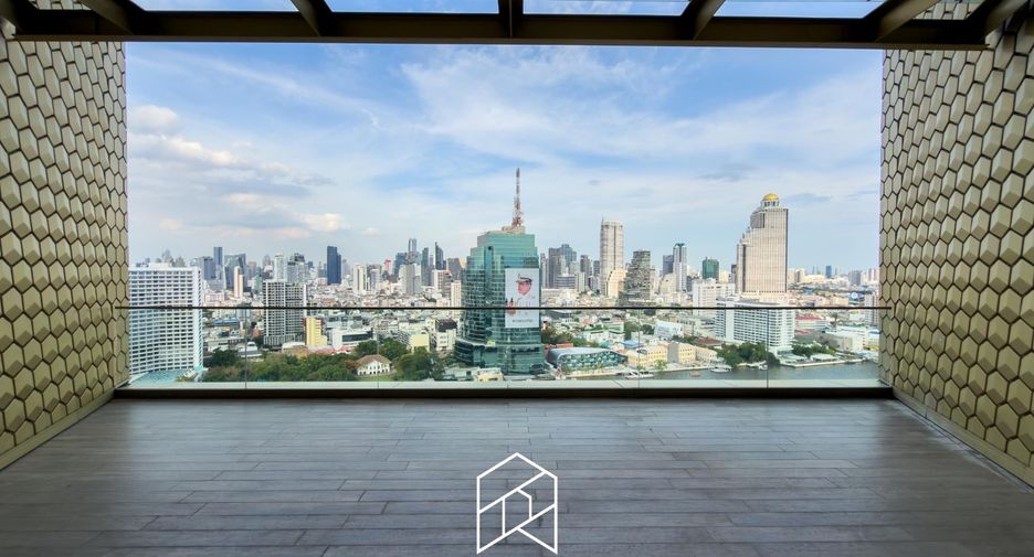 Condo en alquiler de 3 habitaciones en Khlong San, Bangkok