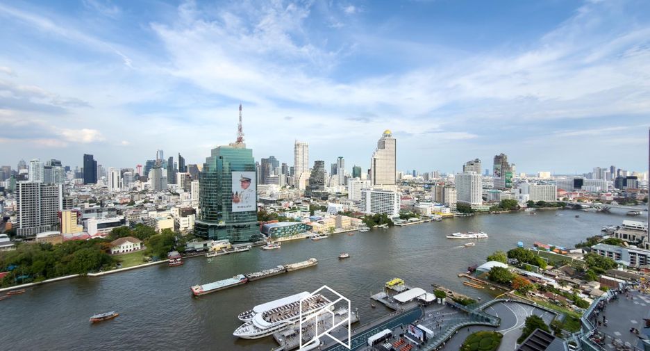 Condo en alquiler de 3 habitaciones en Khlong San, Bangkok