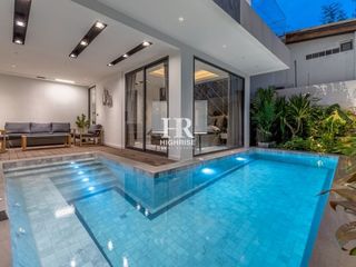 Villa en venta de 5 habitaciones en Bang Lamung, Chonburi