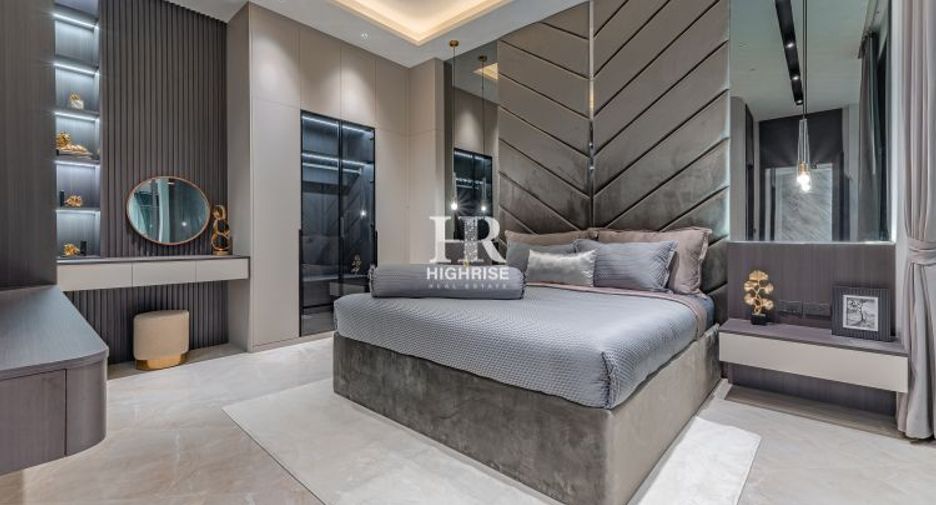 For sale 5 bedrooms villa in Jomtien, Pattaya