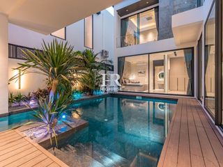 For sale 5 bedrooms villa in Bang Lamung, Chonburi