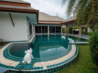 For sale 3 ベッドルーム villa in Bang Lamung, Chonburi