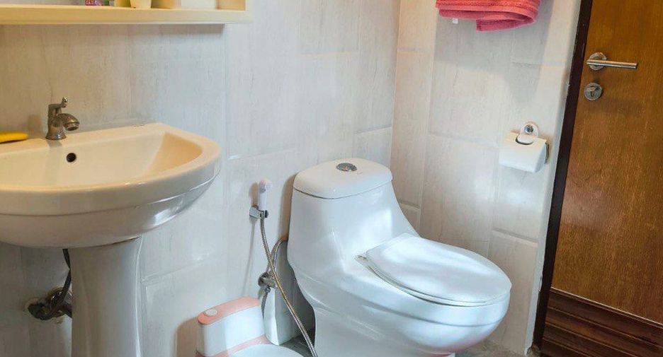 À vendre 2 chambres villa à Sattahip, Chonburi