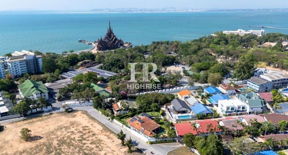 For sale 3 bedrooms house in North Pattaya, Pattaya