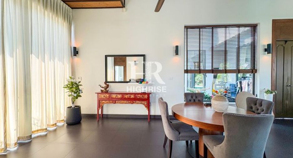 For sale 3 bedrooms house in North Pattaya, Pattaya