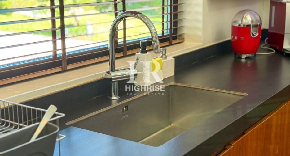For sale 3 bedrooms house in North Pattaya, Pattaya