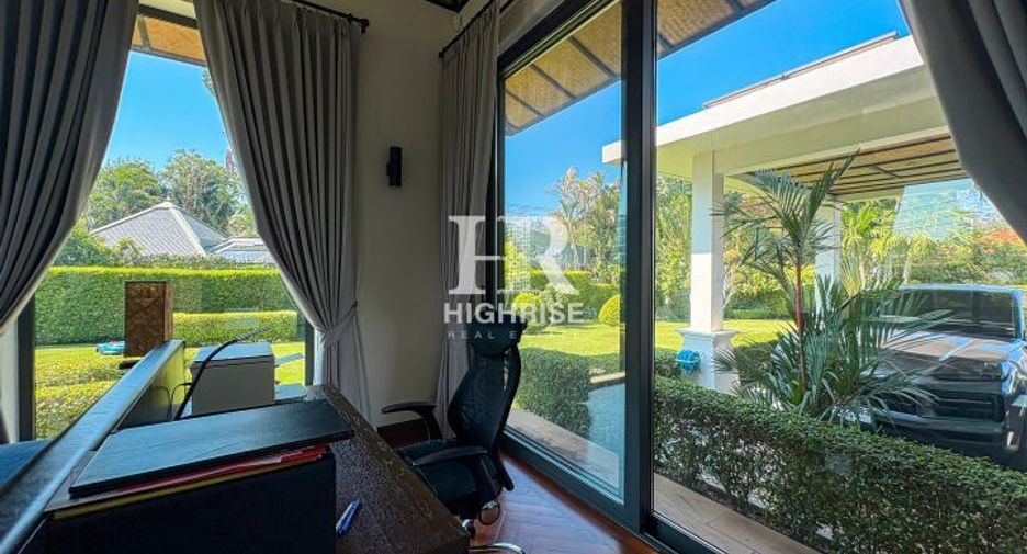 For sale 3 bedrooms house in North Pattaya, Pattaya