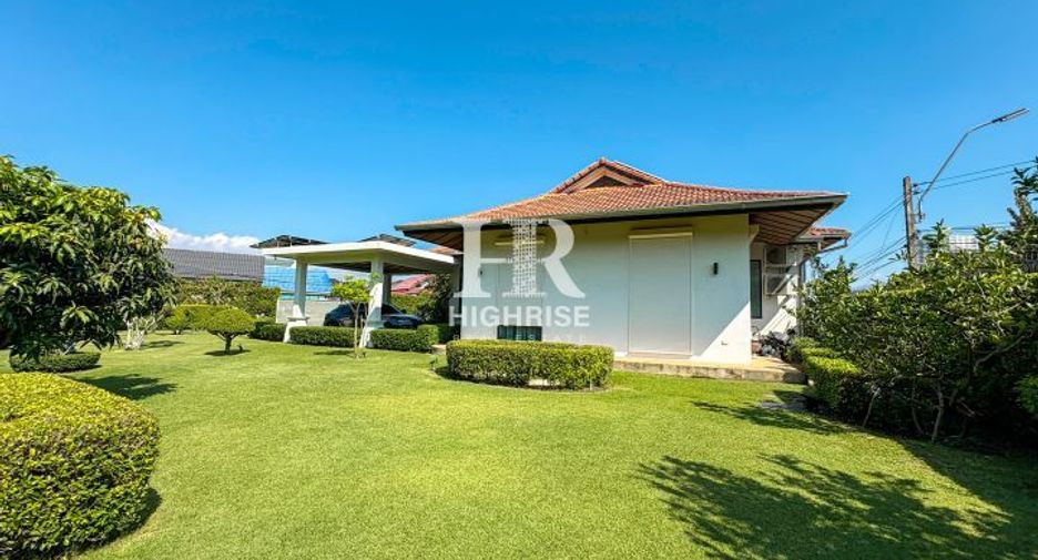 For sale 3 bedrooms house in North Pattaya, Pattaya