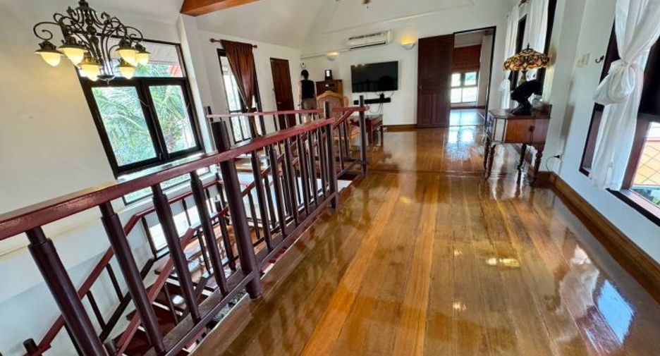À vendre 3 chambres villa à Jomtien, Pattaya
