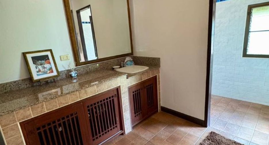 À vendre 3 chambres villa à Jomtien, Pattaya