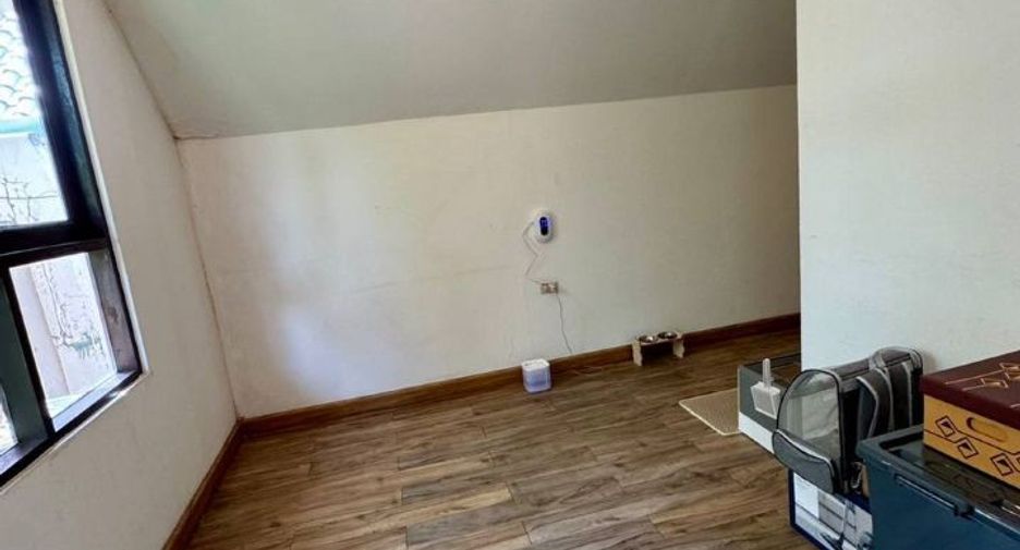 À vendre 3 chambres villa à Jomtien, Pattaya