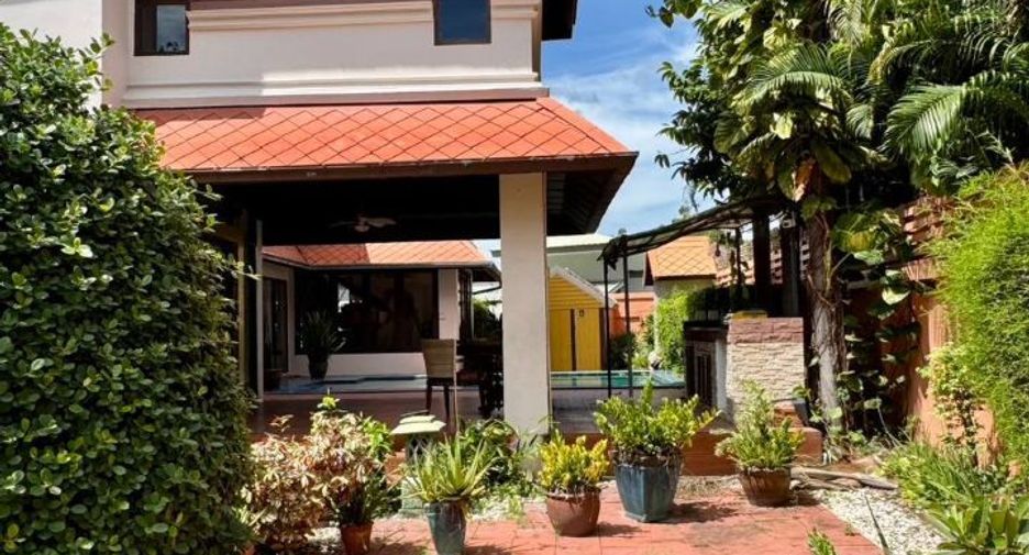 À vendre 3 chambres villa à Jomtien, Pattaya