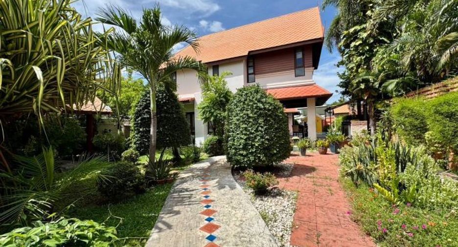 À vendre 3 chambres villa à Jomtien, Pattaya