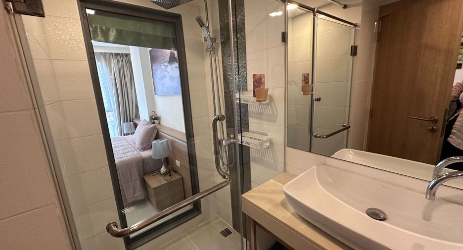 For rent 1 bed condo in Pratumnak, Pattaya
