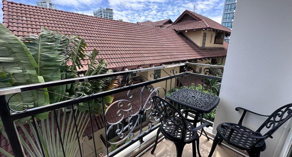 For rent 1 bed condo in Pratumnak, Pattaya