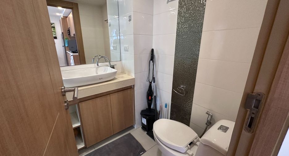 For rent 1 bed condo in Pratumnak, Pattaya