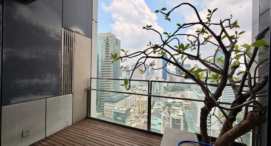 For sale 3 bedrooms condo in Sathon, Bangkok