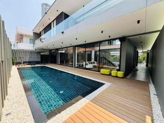 Villa zur Miete mit 5 Zimmer in Bang Lamung, Chonburi
