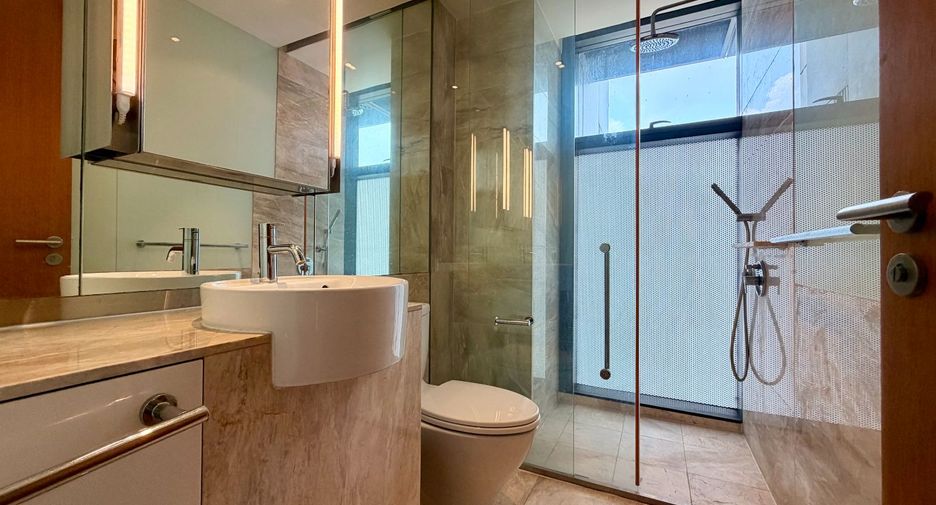 For sale 3 bedrooms condo in Sathon, Bangkok