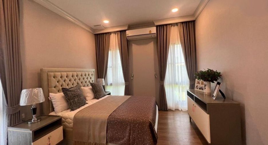 Haus zur Miete und zum Kauf mit 5 Zimmer in Saphan Sung, Bangkok