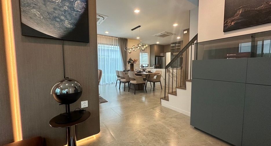 For rent 4 bedrooms house in Bang Phli, Samut Prakan
