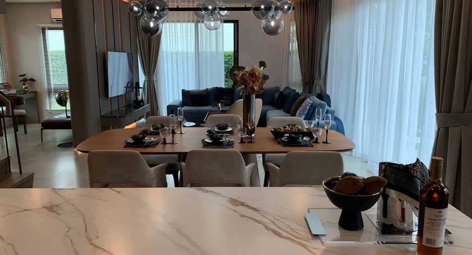 For rent 4 bedrooms house in Bang Phli, Samut Prakan