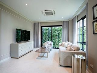 For rent 4 bedrooms house in Saphan Sung, Bangkok