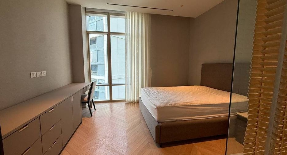 À louer 2 chambres appartement avec services à Bang Kho Laem, Bangkok